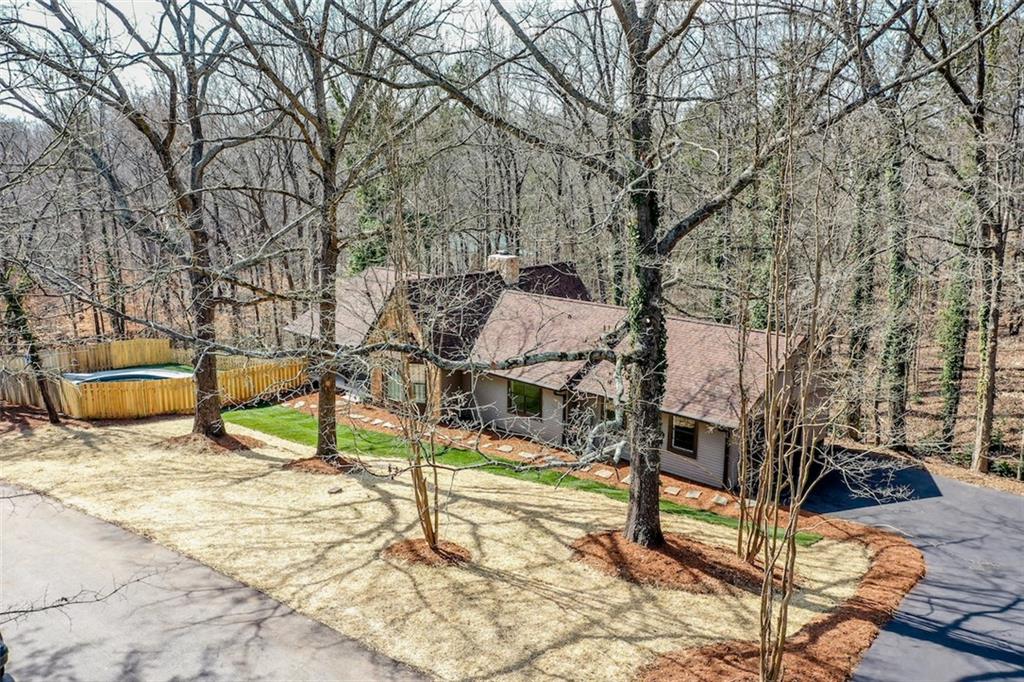 342 Carriage Trce Property Photo 4