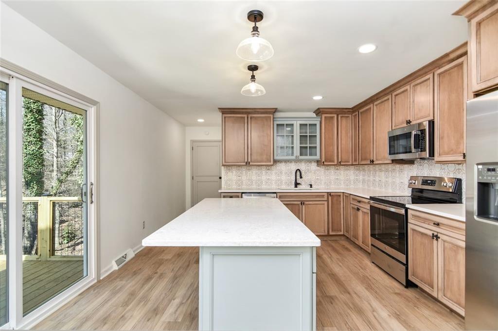 342 Carriage Trce Property Photo 18