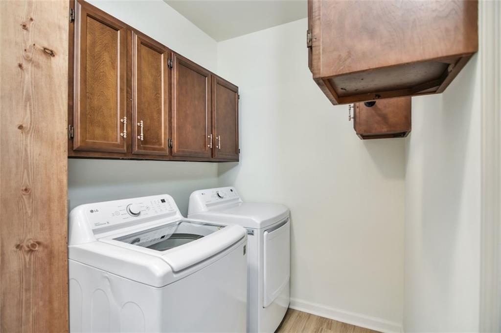 342 Carriage Trce Property Photo 22