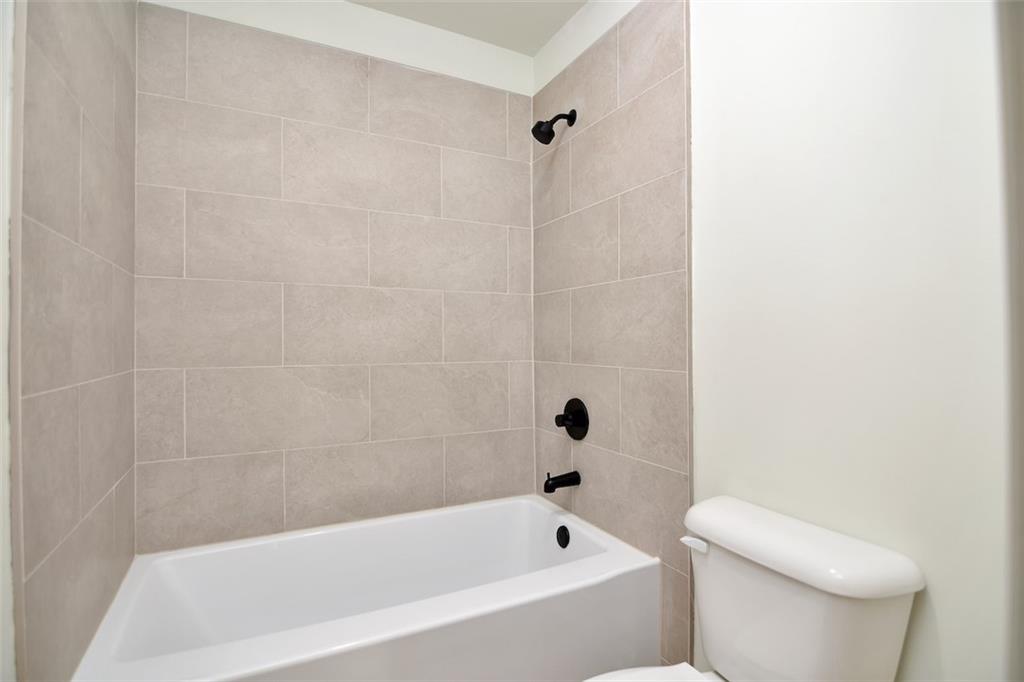 342 Carriage Trce Property Photo 35