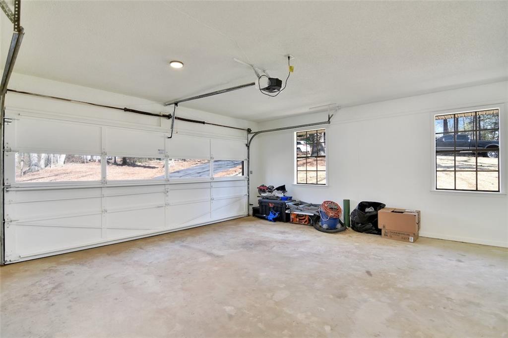 342 Carriage Trce Property Photo 38