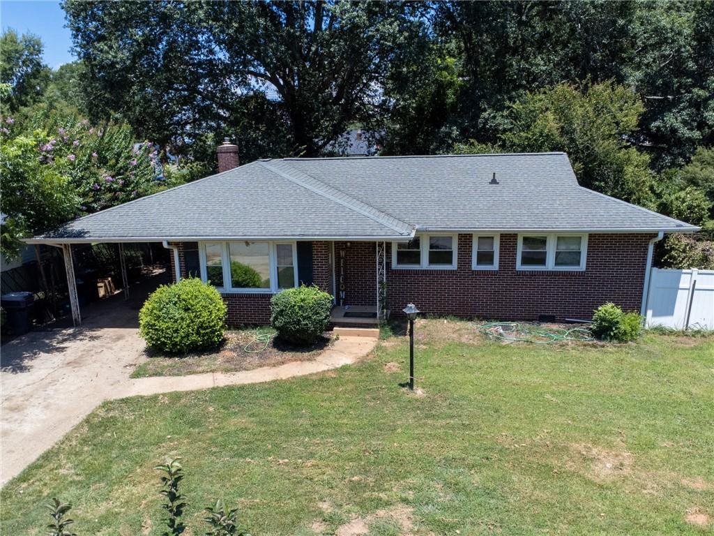 510 W Fredericks St Property Photo 1