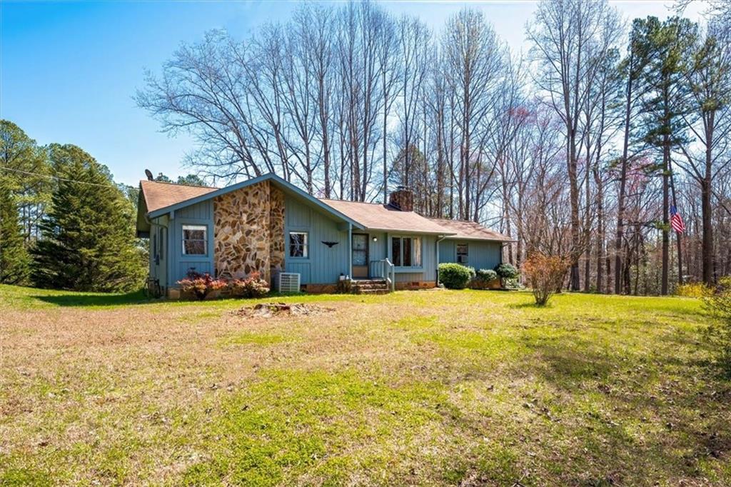 125 Bethel Church Rd Property Photo 2