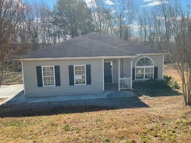 122 Golden Springs Ln Property Photo 1