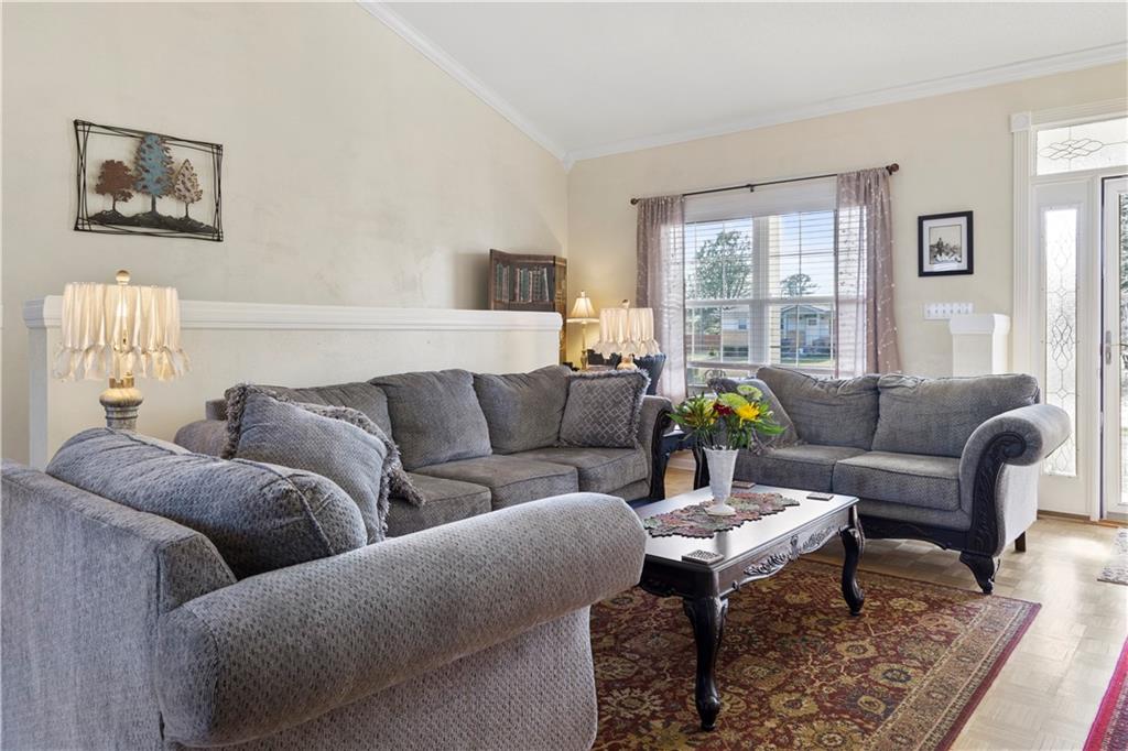 205 Torrington Rd Property Photo 6