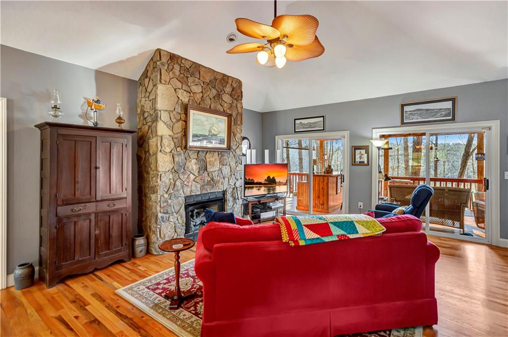 5664 Hix Rd Property Photo 12