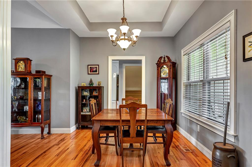 5664 Hix Rd Property Photo 15
