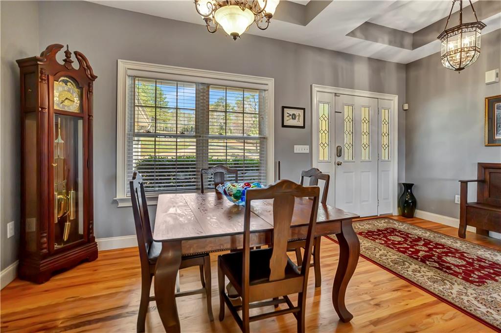 5664 Hix Rd Property Photo 16