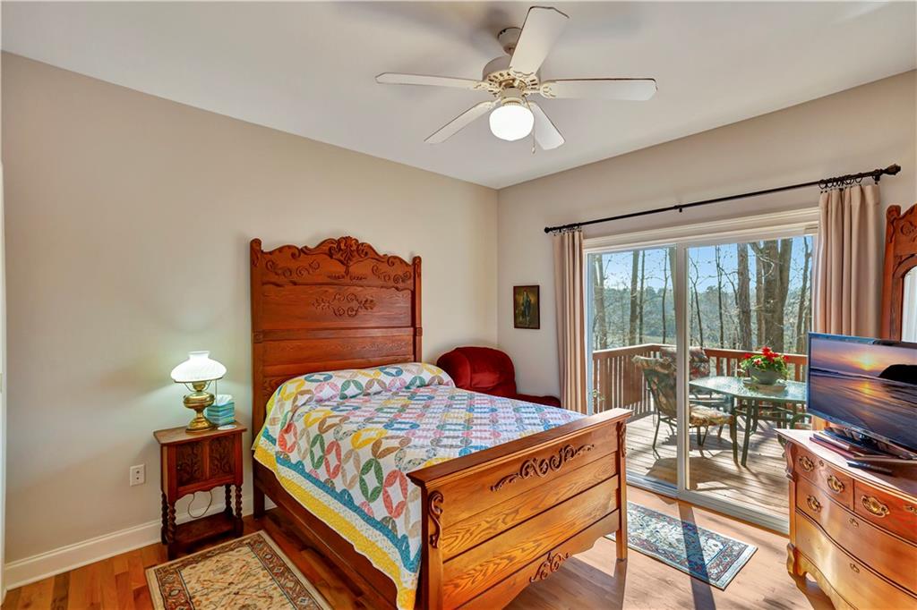 5664 Hix Rd Property Photo 27