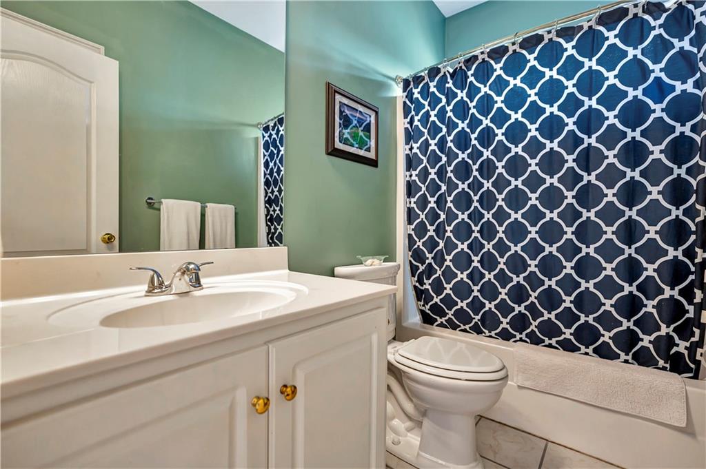 5664 Hix Rd Property Photo 28