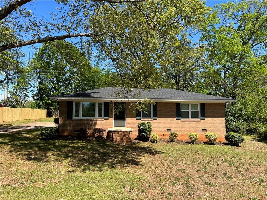 2016 Corinth Dr Property Photo 1