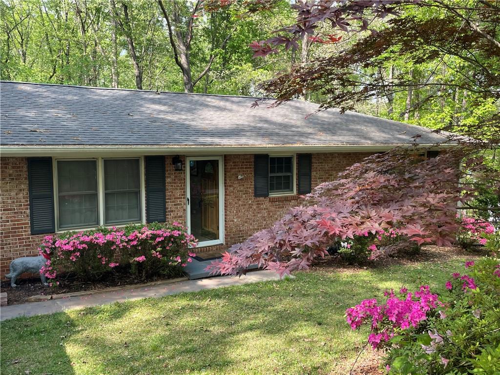 6012 Forest Dr Property Photo 1