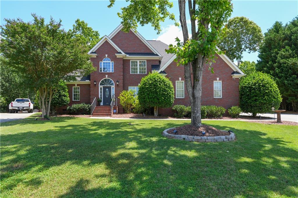 120 Cayman Way Property Photo 3
