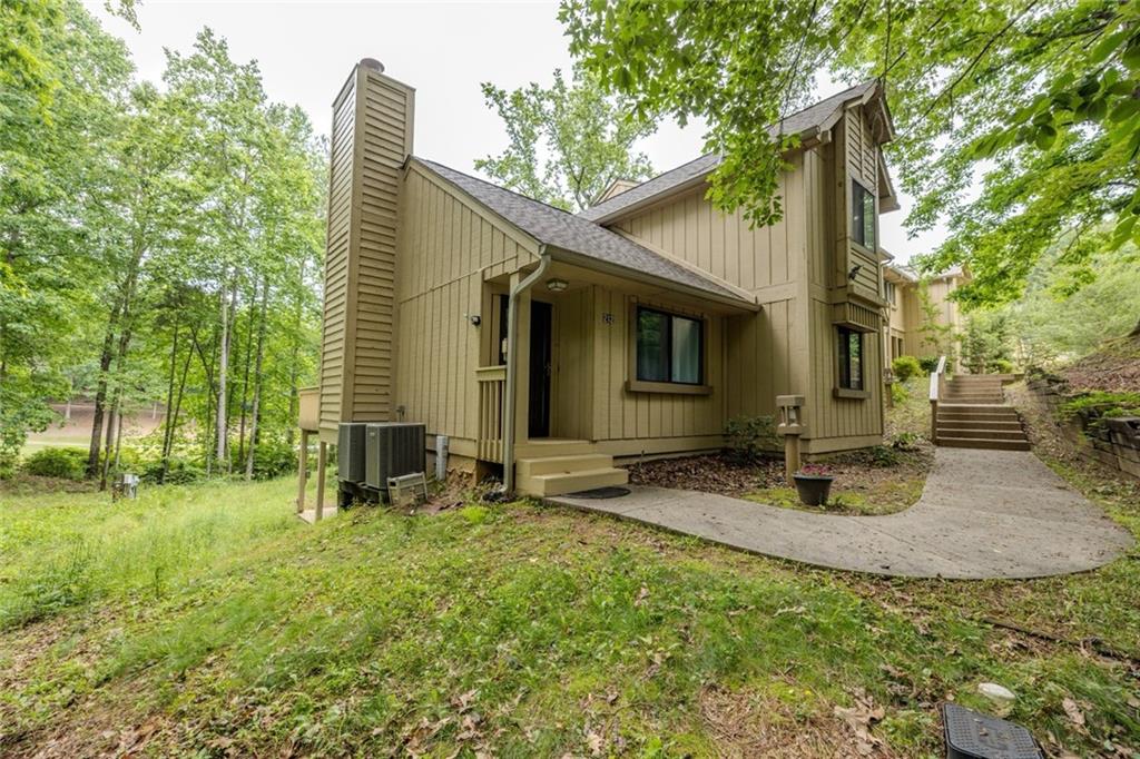 212 Harbor Cove Dr Property Photo 1