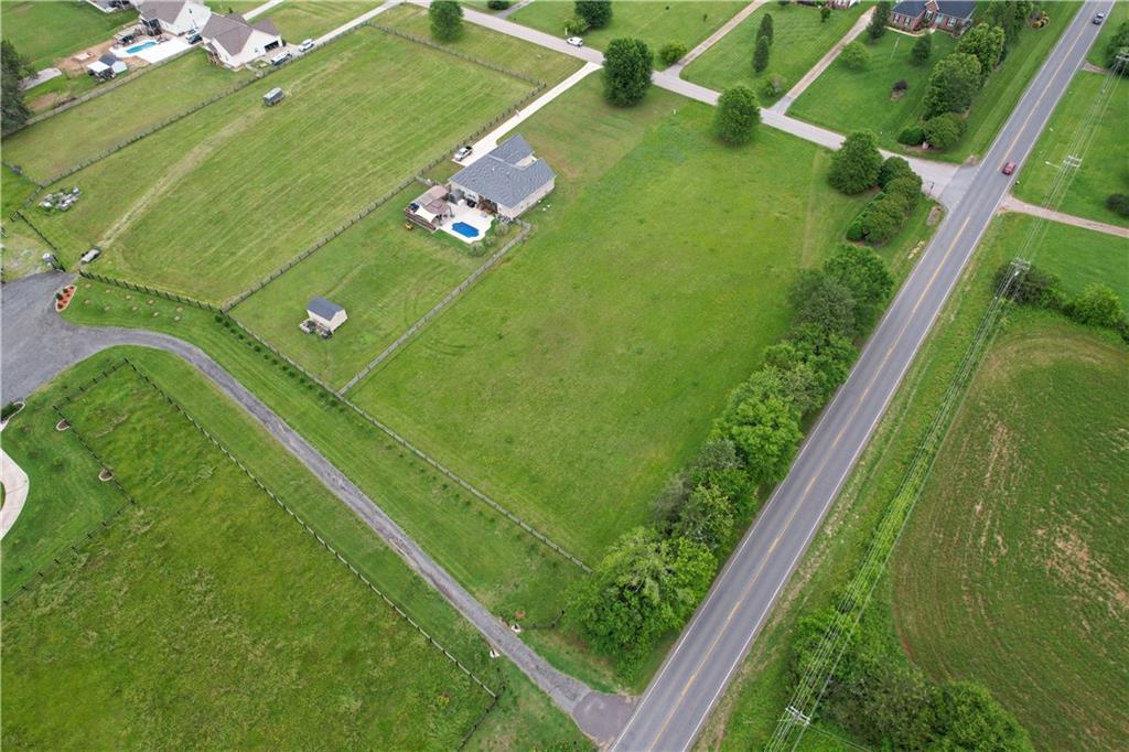1611 Herndon Farm Rd Property Photo 9