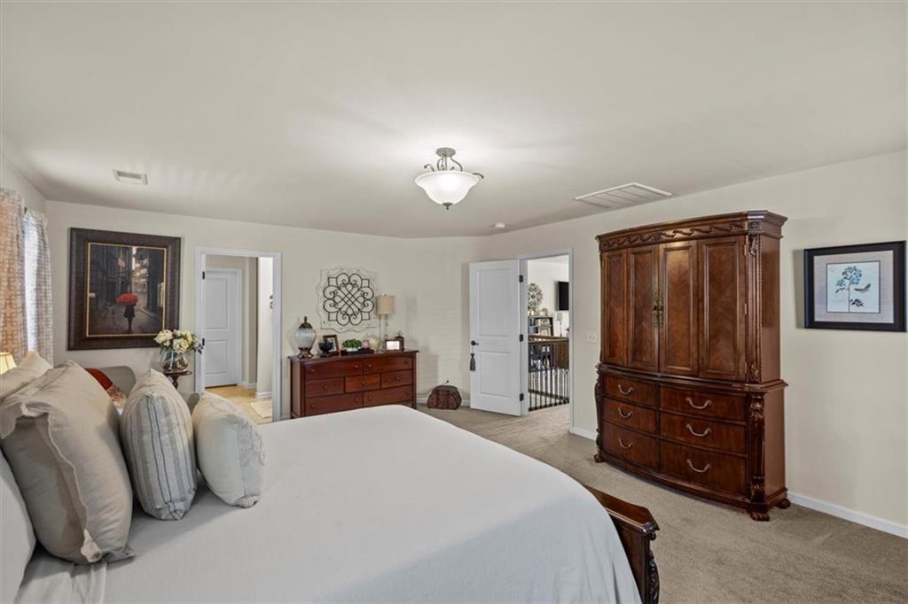 455 Shoreline Blvd Property Photo 19