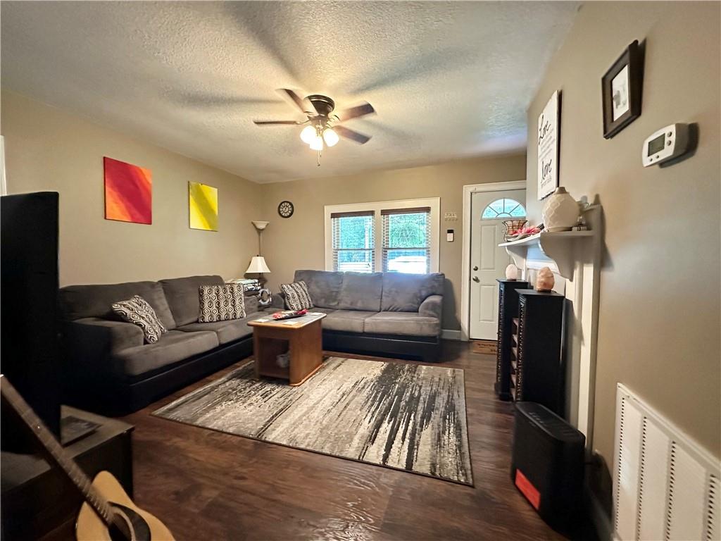 760 Cherokee Rd Property Photo 9