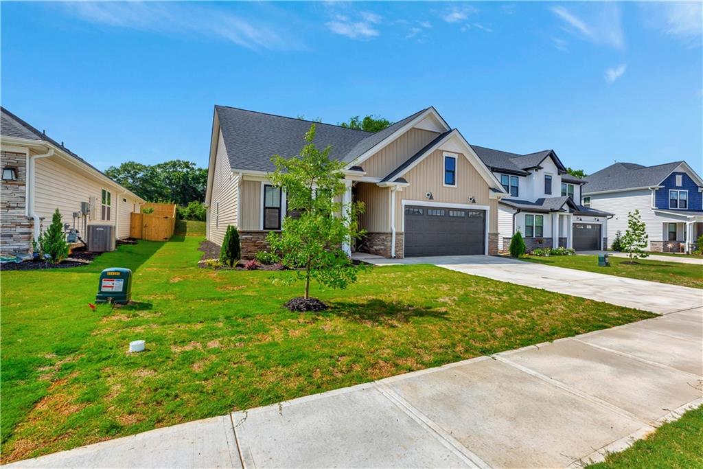 148 Laurel Oak Dr Property Photo 1