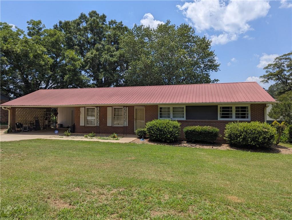 315 Hembree Rd Property Photo 1