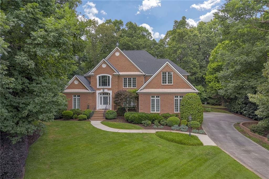 203 Stonebrook Farm Way Property Photo 1