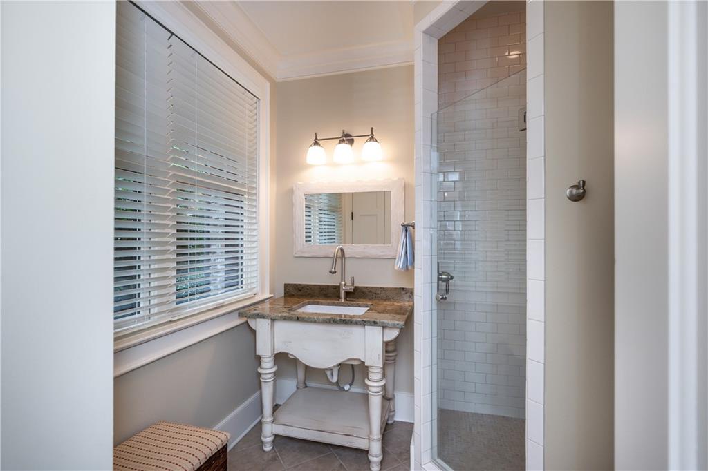 308 Calm Water Ct Property Photo 17
