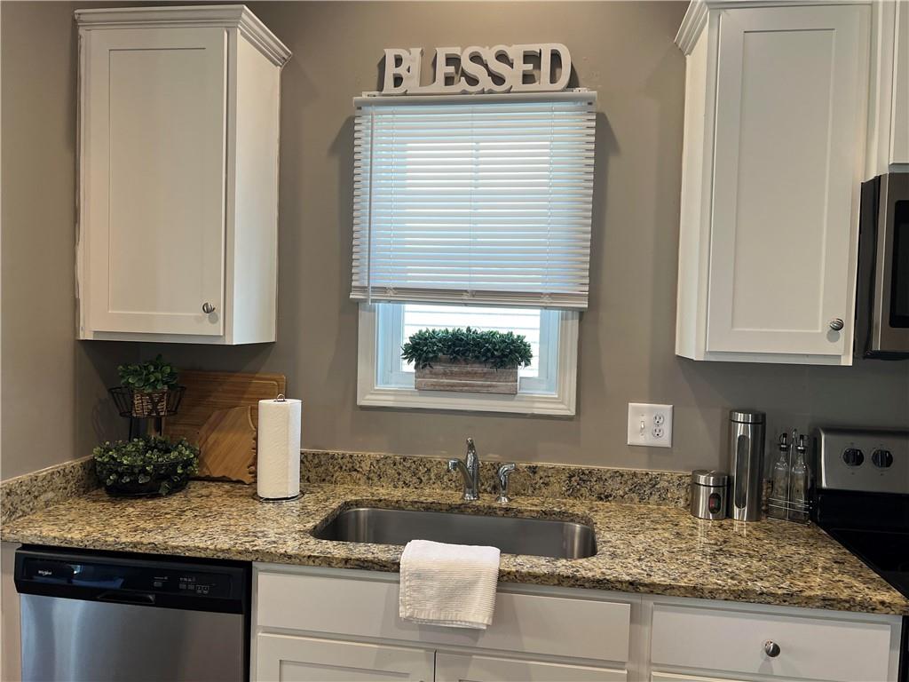 144 Highland Park Ct Property Photo 16