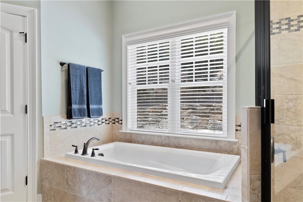 219 Talons Ridge Rd Property Photo 28