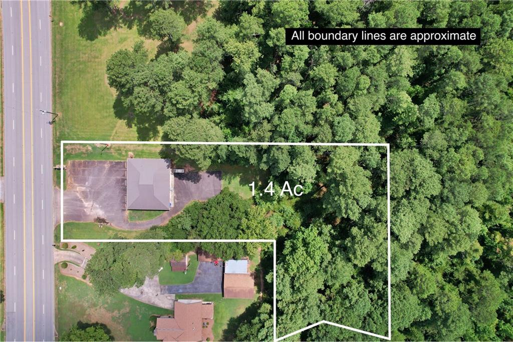 2525 Gentry Mem Hwy Property Photo 4