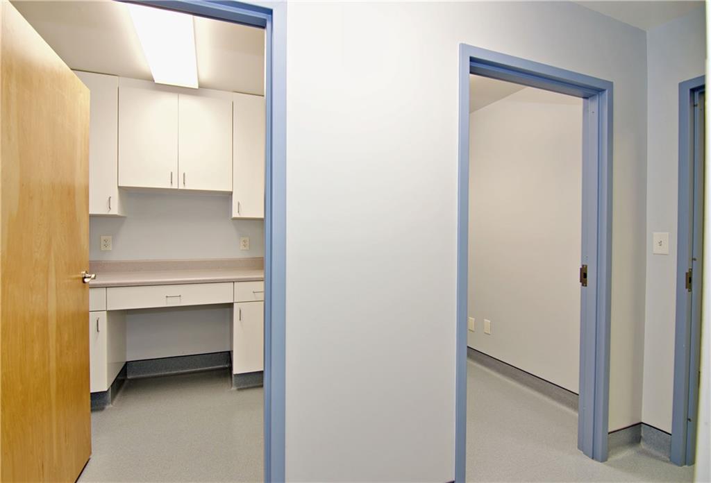 2525 Gentry Mem Hwy Property Photo 17