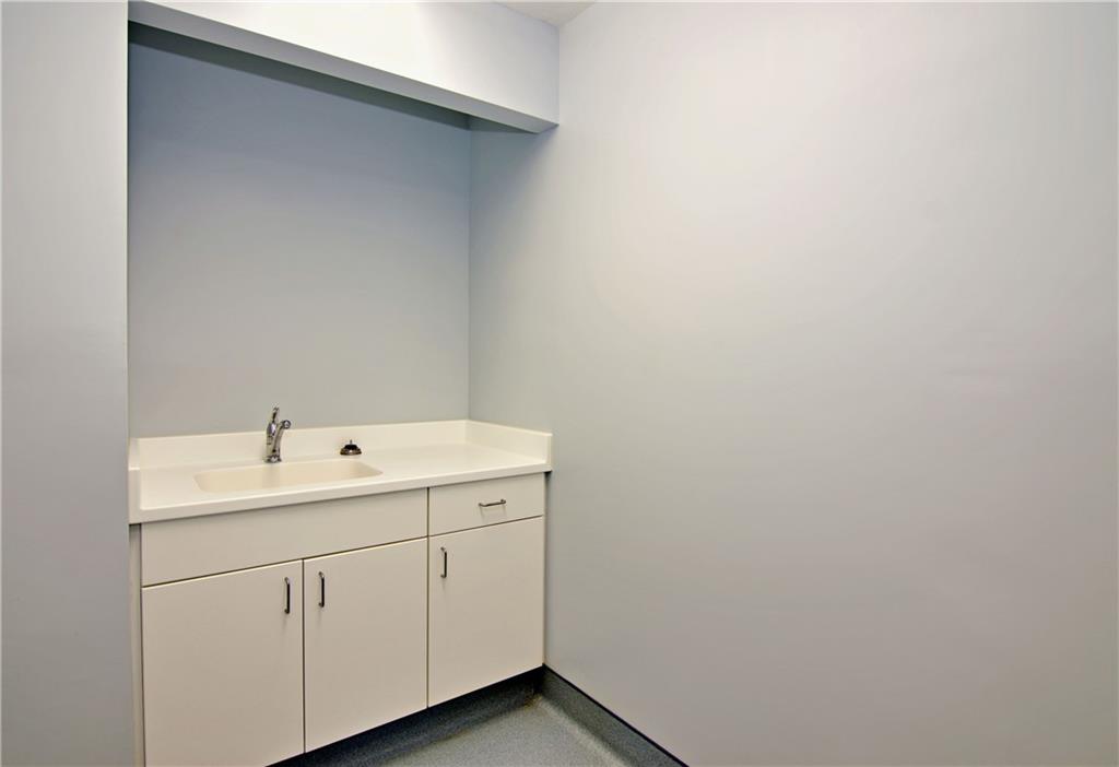 2525 Gentry Mem Hwy Property Photo 18