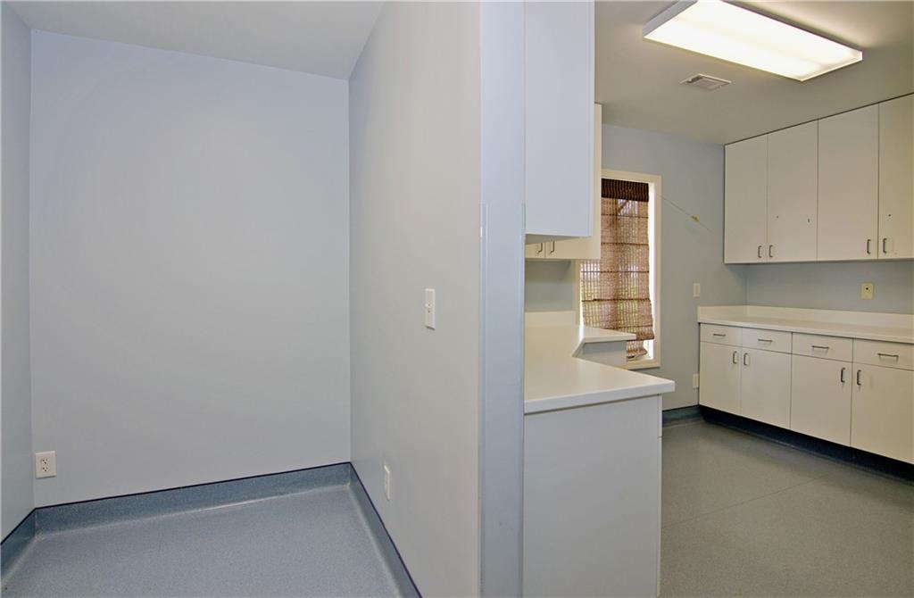 2525 Gentry Mem Hwy Property Photo 22