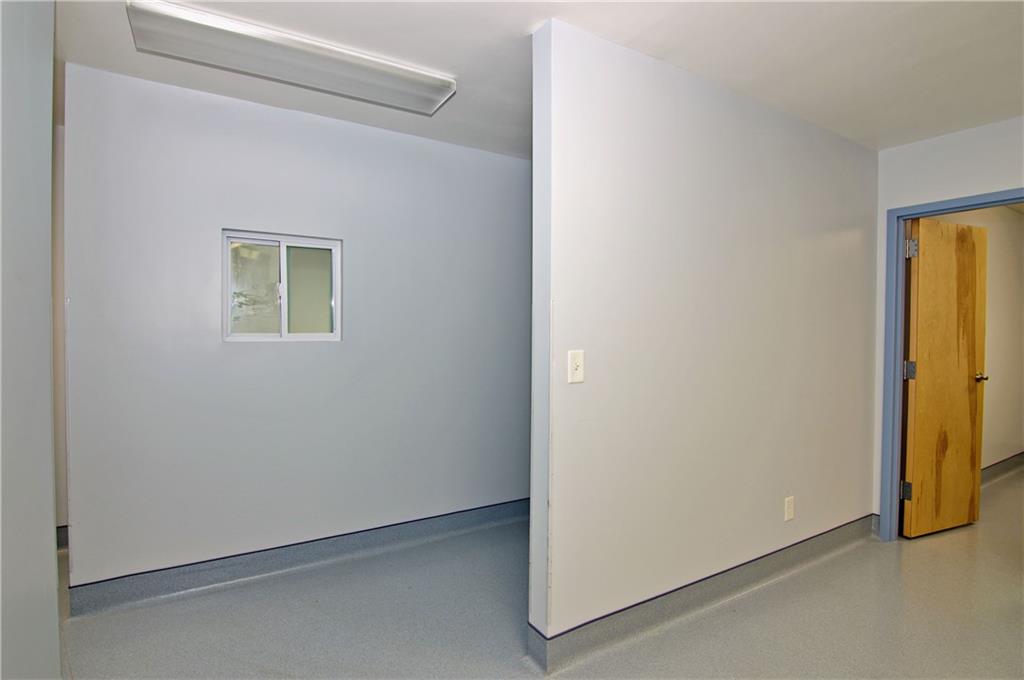 2525 Gentry Mem Hwy Property Photo 24