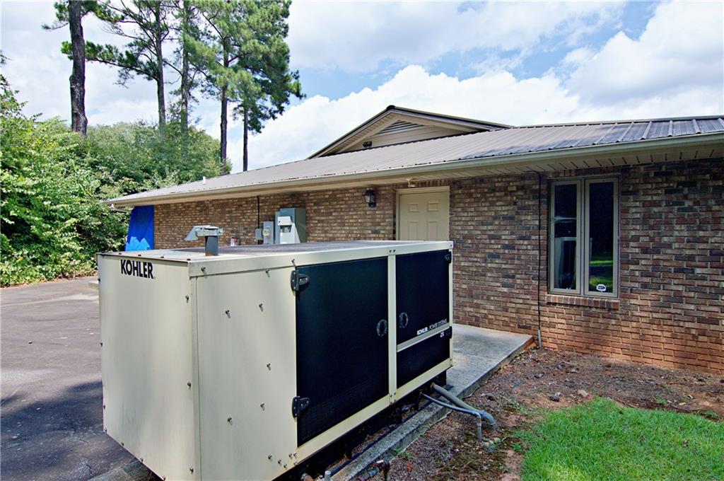 2525 Gentry Mem Hwy Property Photo 37