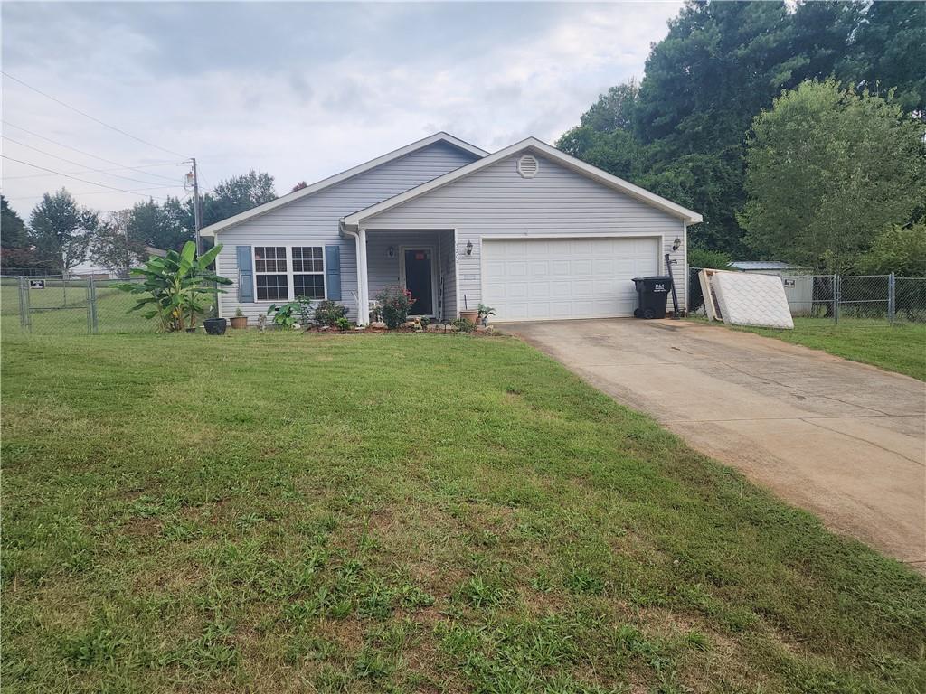 3209 Dobbins Bridge Rd Property Photo 1