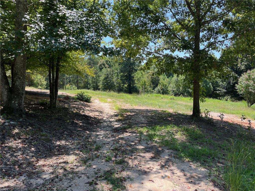 160 Sweetbriar Trl Property Photo 5