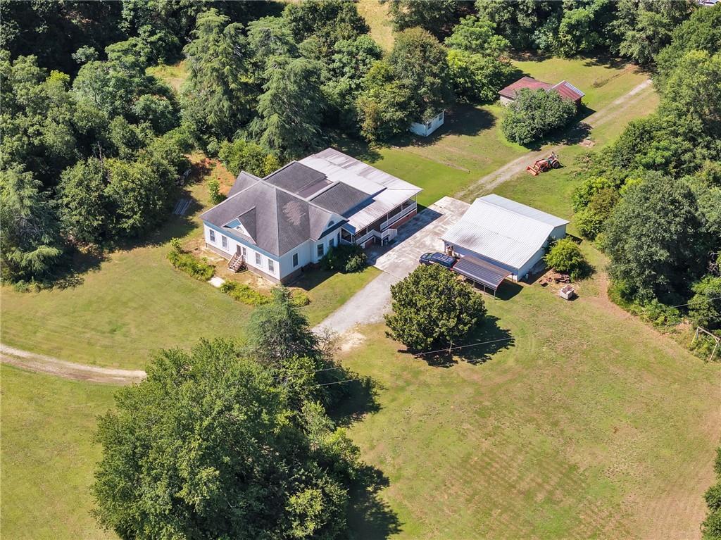 200 Green Cherry Rd Property Photo 5