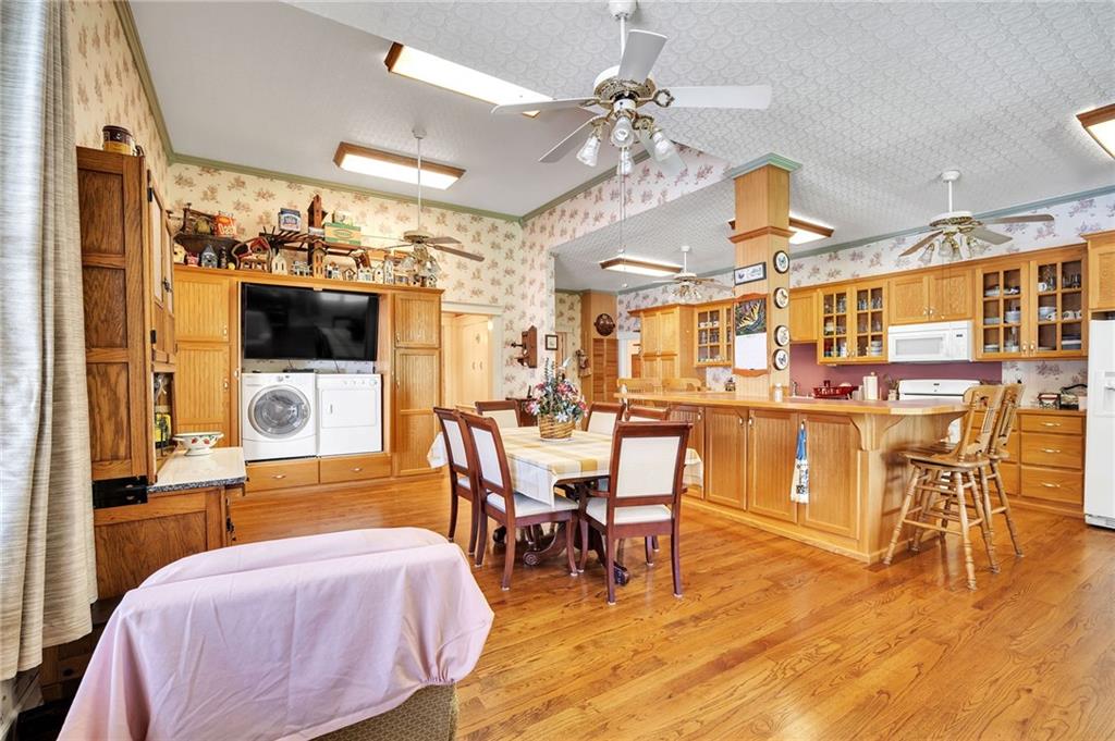 200 Green Cherry Rd Property Photo 8