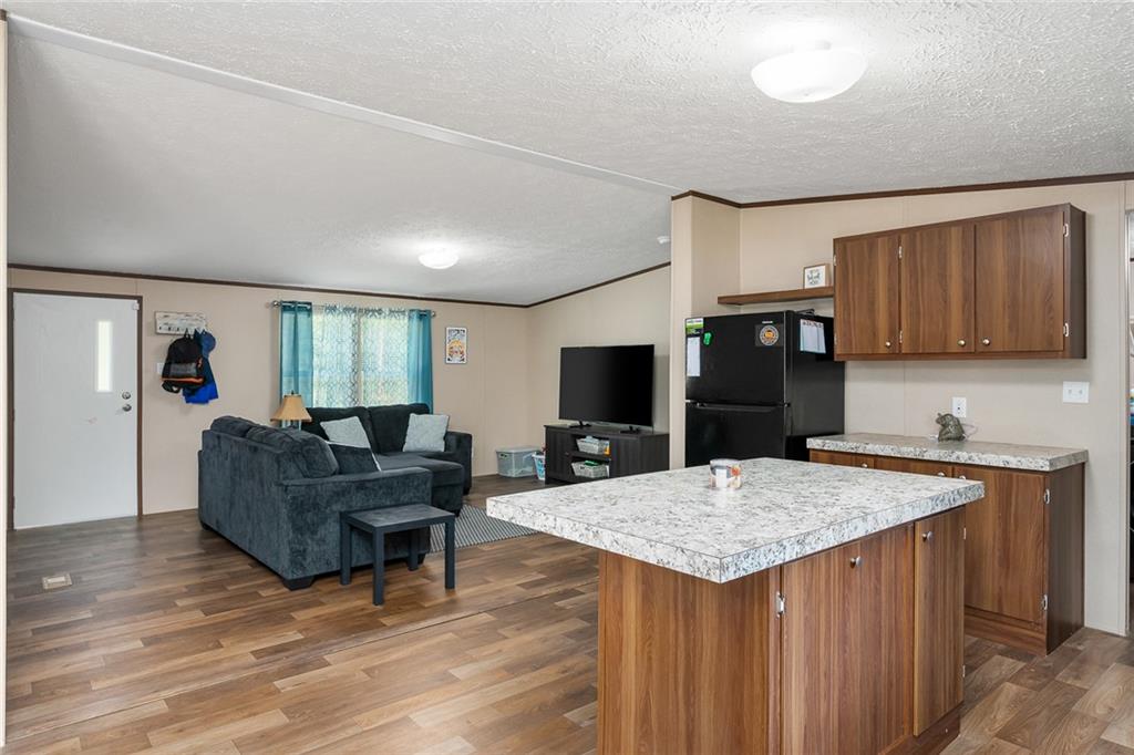 5021 Flat Rock Rd Property Photo 12