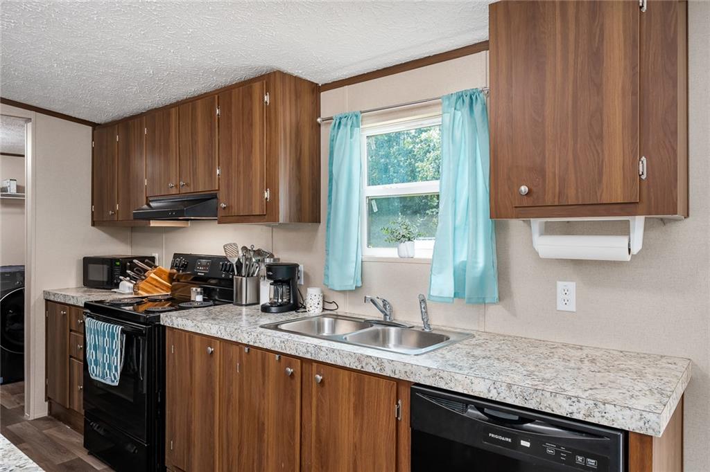 5021 Flat Rock Rd Property Photo 15