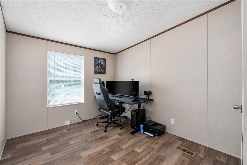 5021 Flat Rock Rd Property Photo 24
