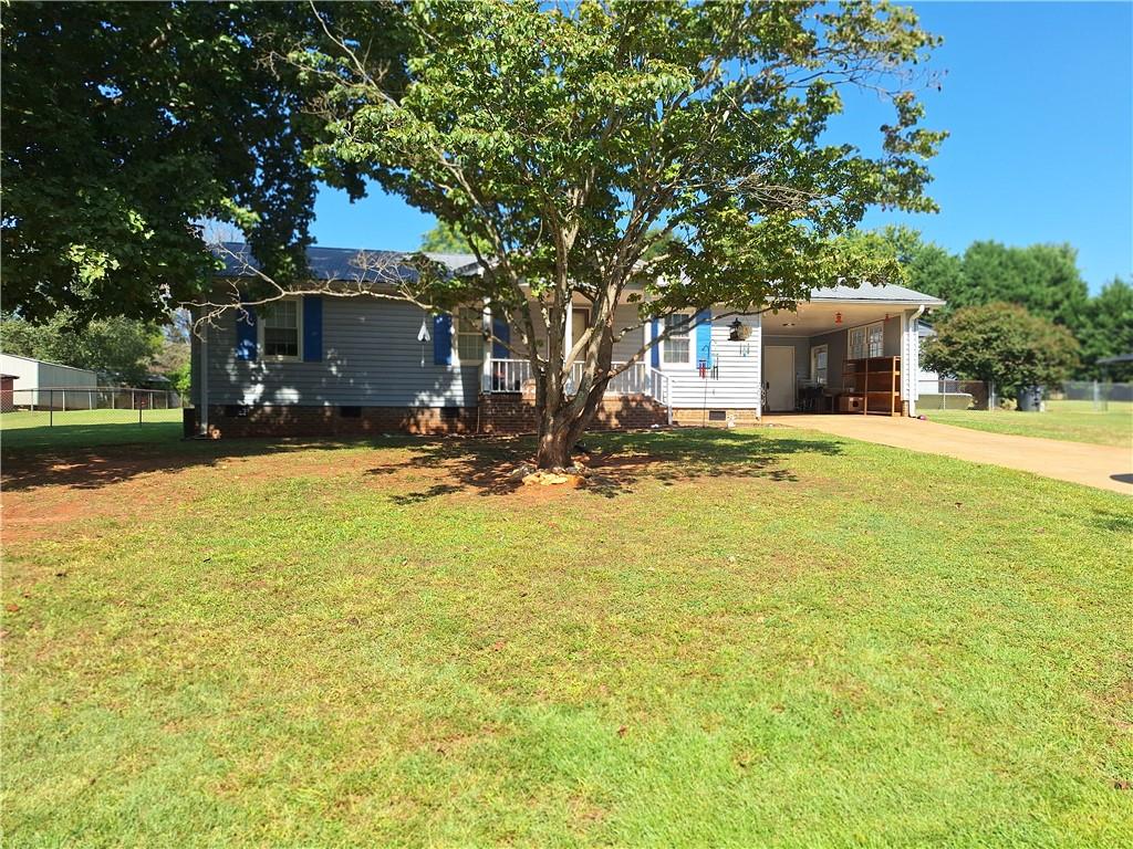 308 Meadowbrook Dr Property Photo 1