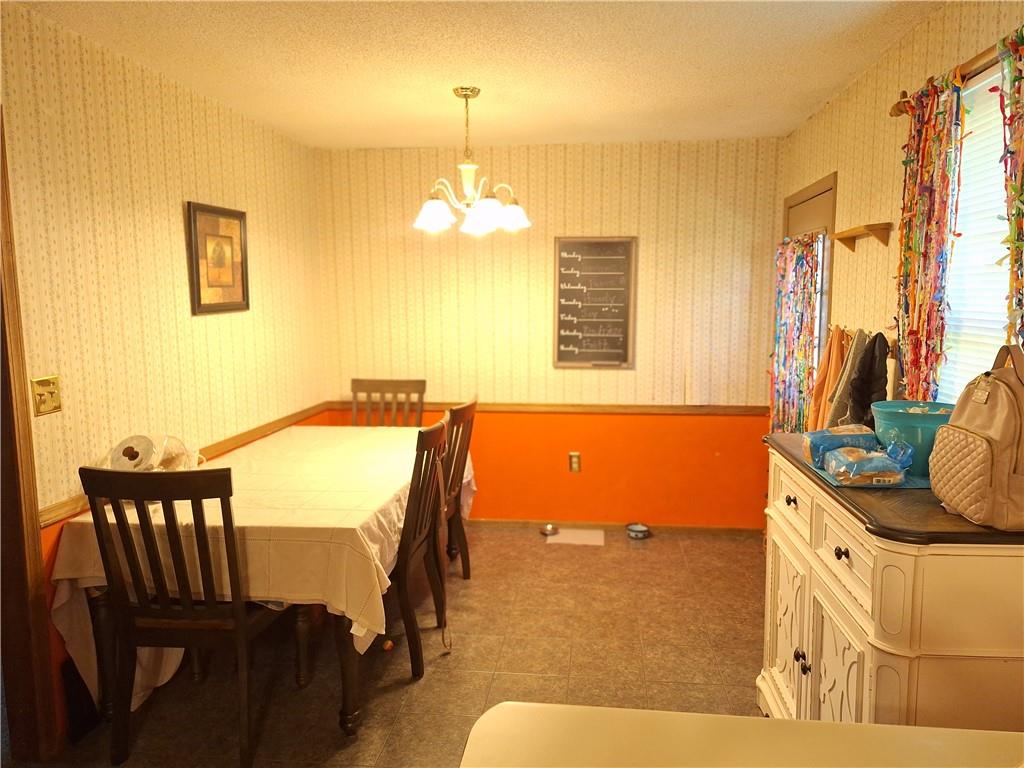 308 Meadowbrook Dr Property Photo 10