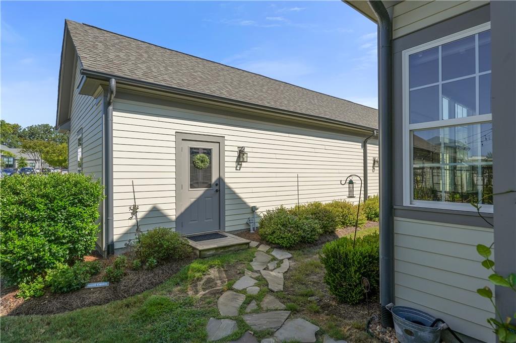 130 Tuttle St Property Photo 8