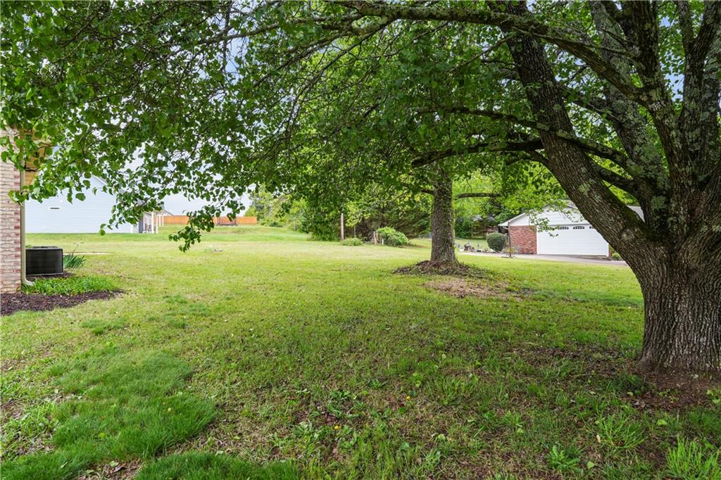 1415 Dunn Rd Property Photo 27
