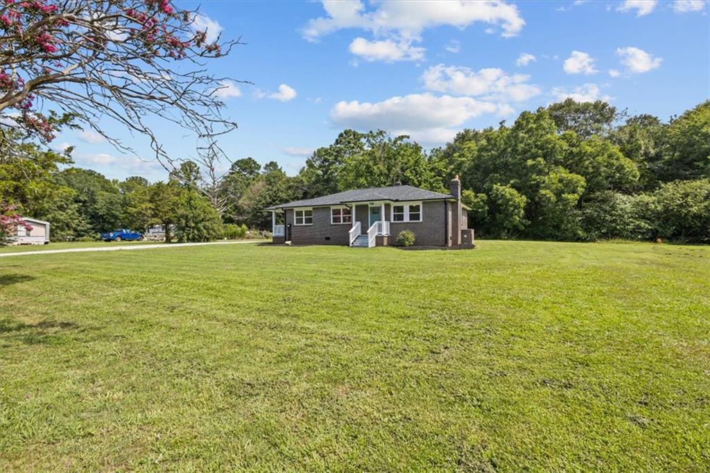 117 Mulliken Rd Property Photo 4