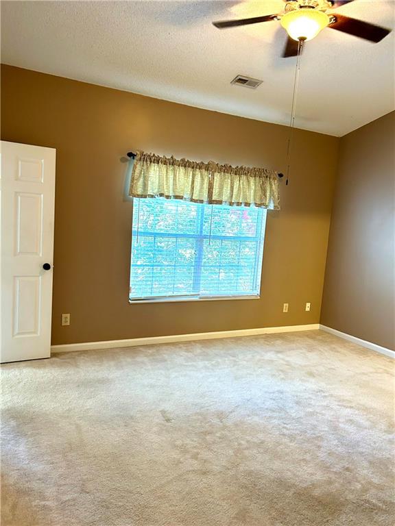 131 Wexford Dr Property Photo 17
