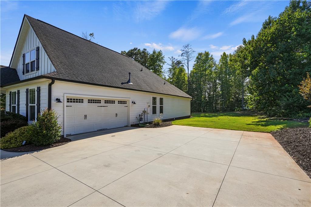 38 Ione Cir Property Photo 40