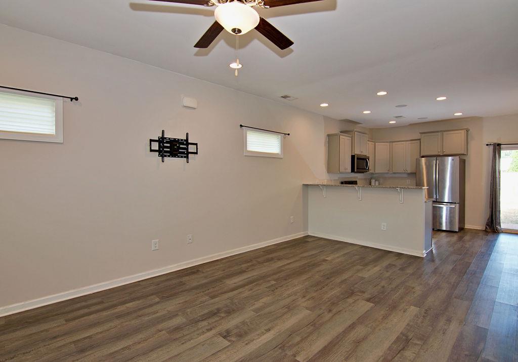 112 Adger Rd Property Photo 6