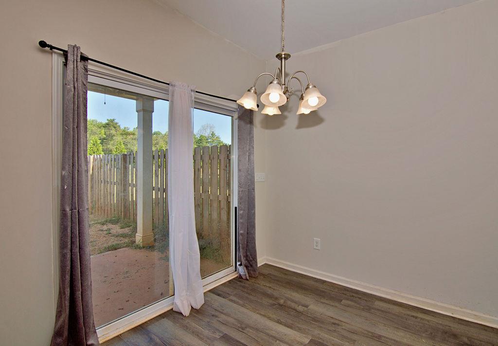 112 Adger Rd Property Photo 10