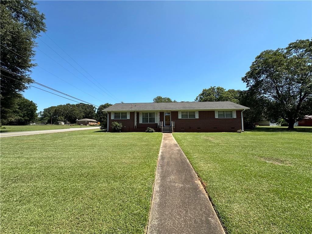 2901 Camden Dr Property Photo 4